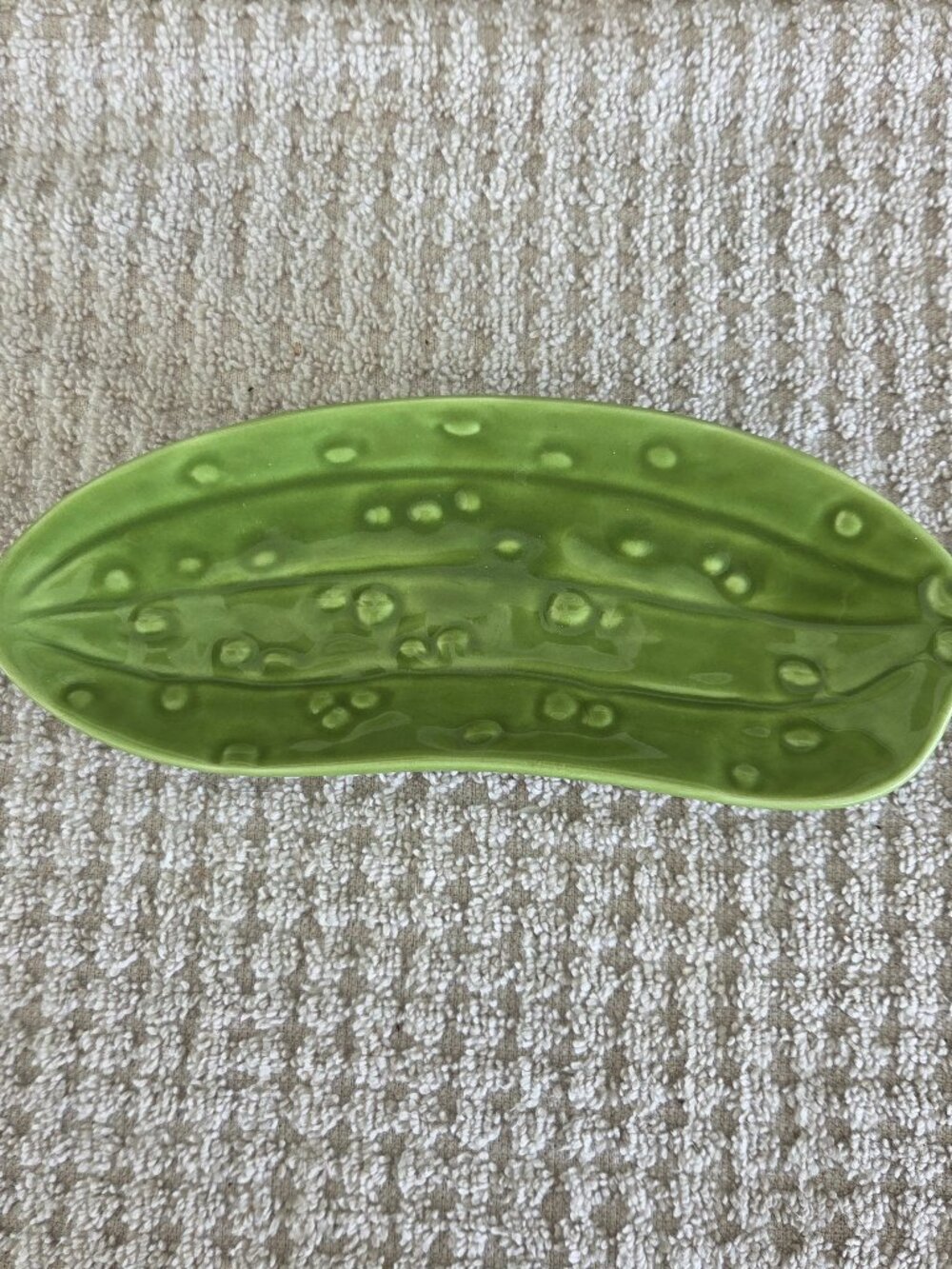 Bay Island Ceramic Pickle Cucumber Plate Relish Dish 7" x 2.5"